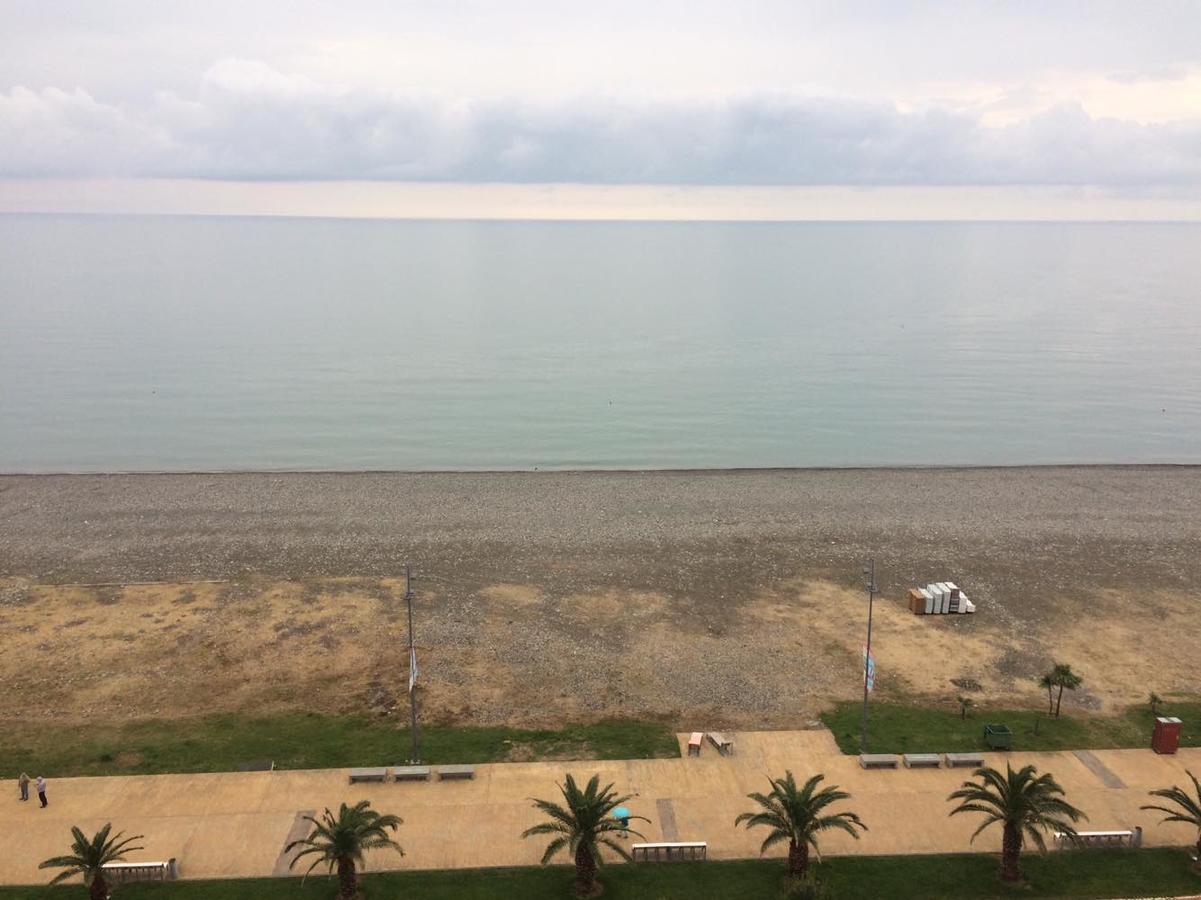 Beautiful House By The Sea Apartamento Batumi Exterior foto